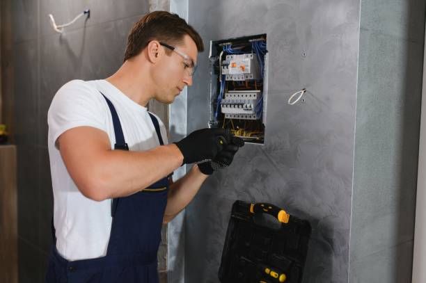 Best Local Electrician Companies  in Fairport, NY